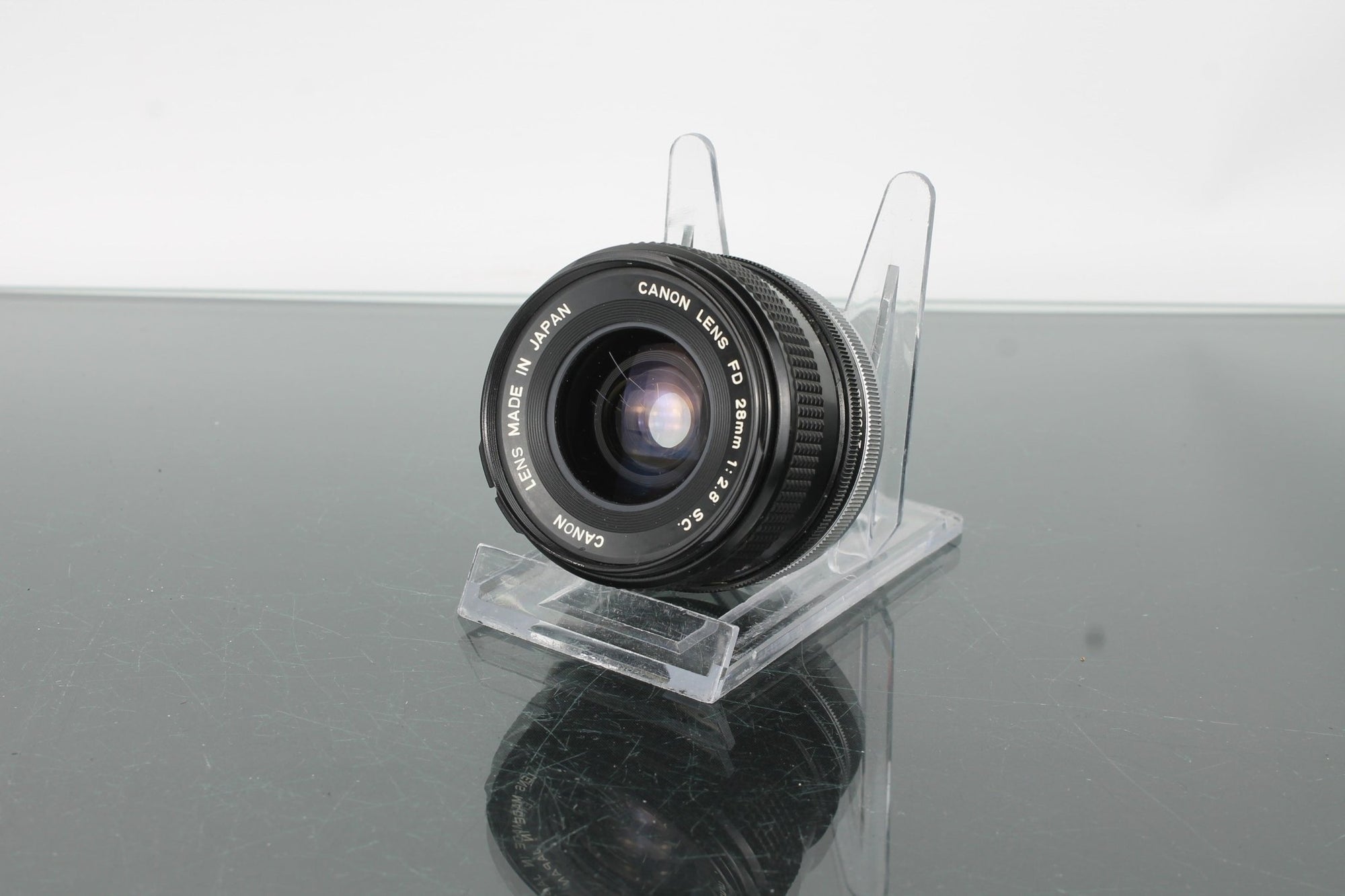 Canon FD 28mm f/2.8 S.C. - Dutch|Thrift