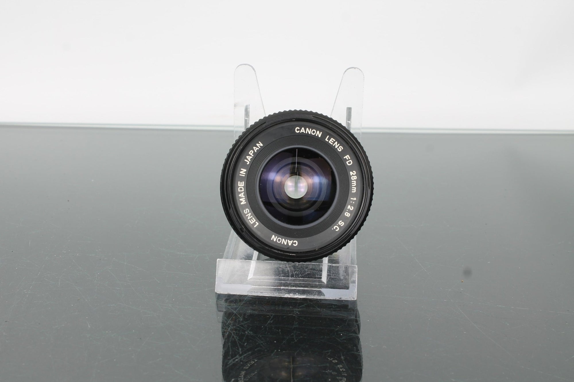 Canon FD 28mm f/2.8 S.C. - Dutch|Thrift