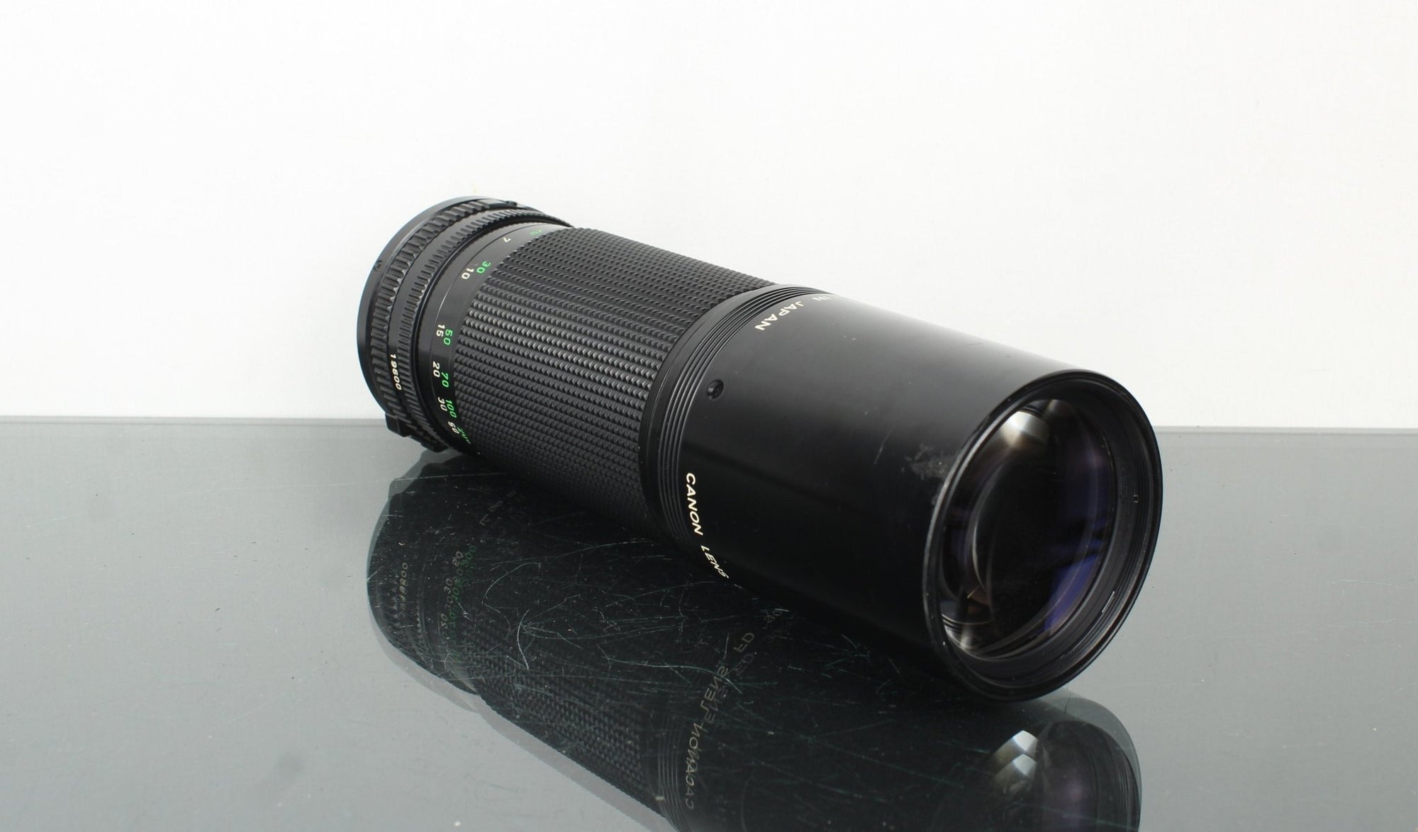 Canon FD 300mm 1:5.6 FD Mount - Dutch|Thrift