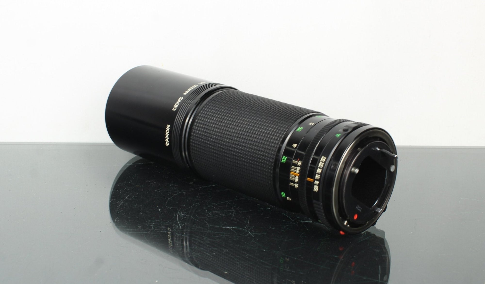 Canon FD 300mm 1:5.6 FD Mount - Dutch|Thrift