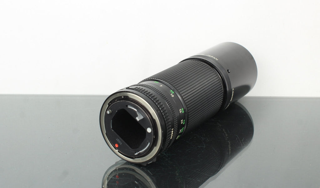 Canon FD 300mm 1:5.6 FD Mount - Dutch|Thrift