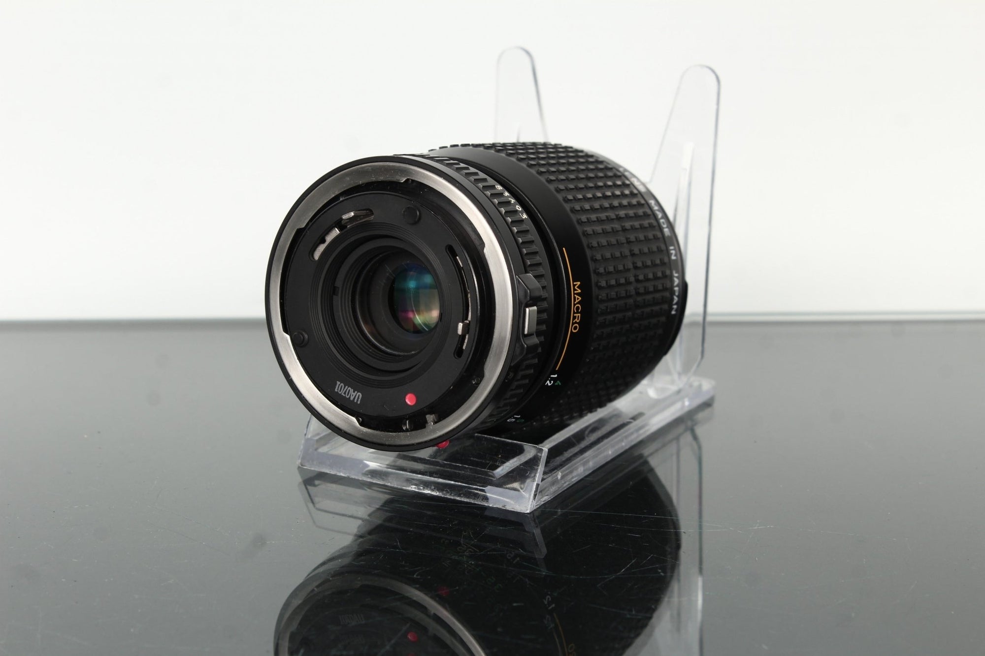 Canon FD 35 - 105mm f/3.5 - 4.5 - Dutch|Thrift