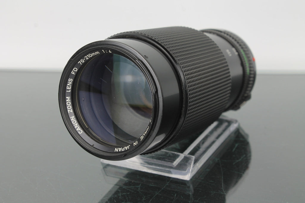 Canon FD 70 - 210mm f/4 - Dutch|Thrift