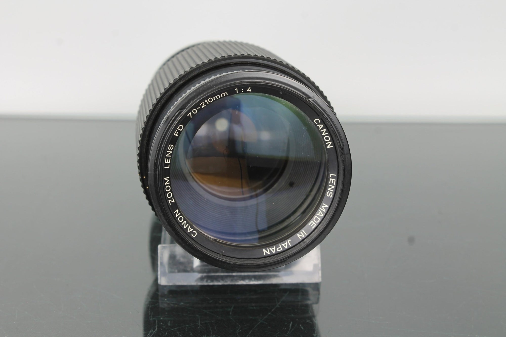 Canon FD 70 - 210mm f/4 - Dutch|Thrift