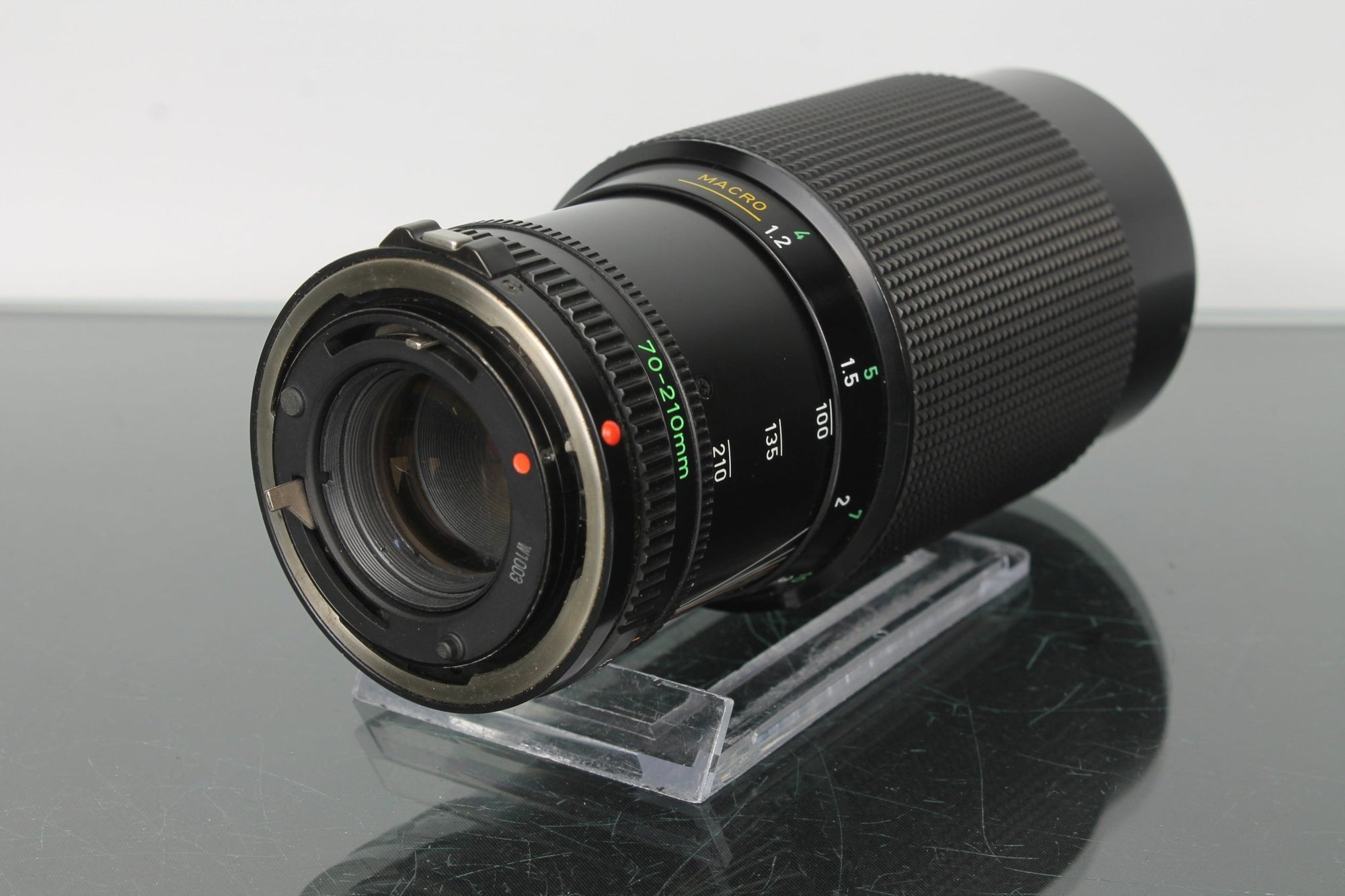 Canon FD 70 - 210mm f/4 - Dutch|Thrift