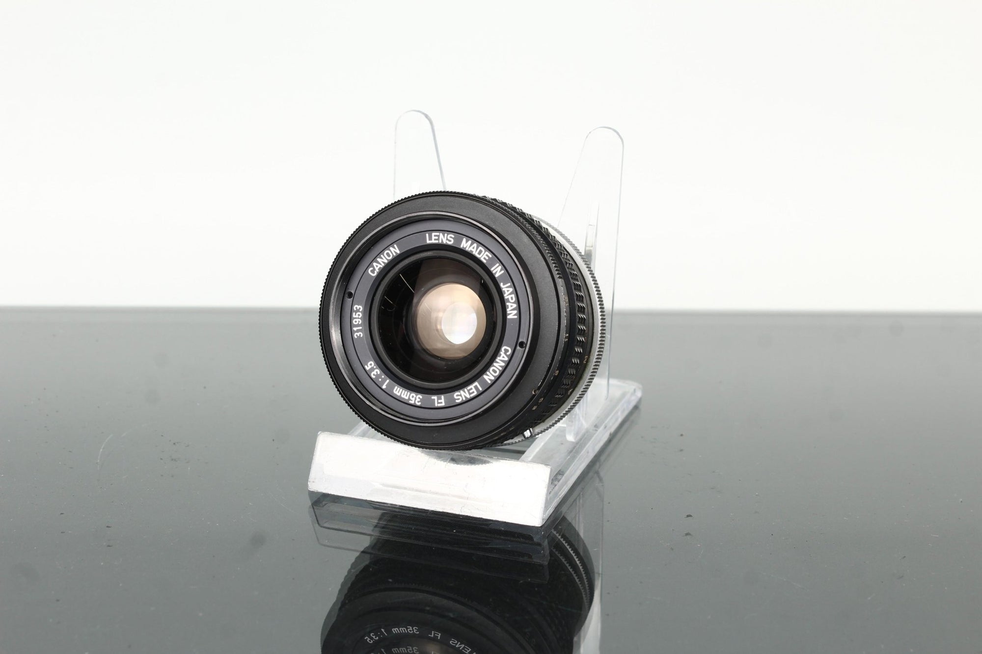 Canon FL 35mm f/3.5 - Dutch|Thrift