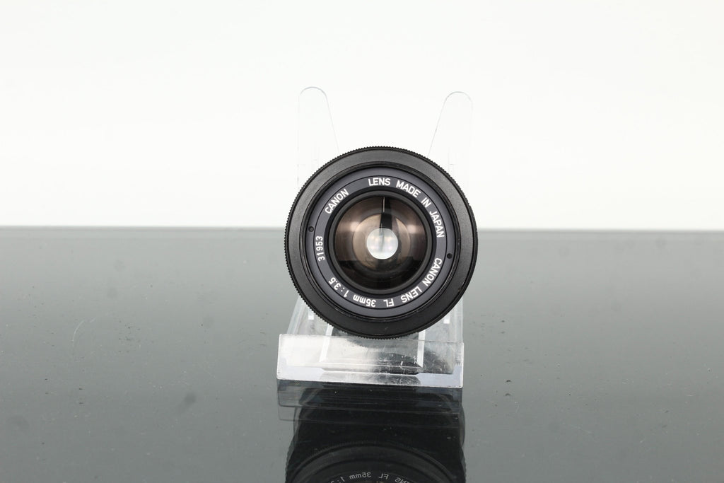 Canon FL 35mm f/3.5 - Dutch|Thrift
