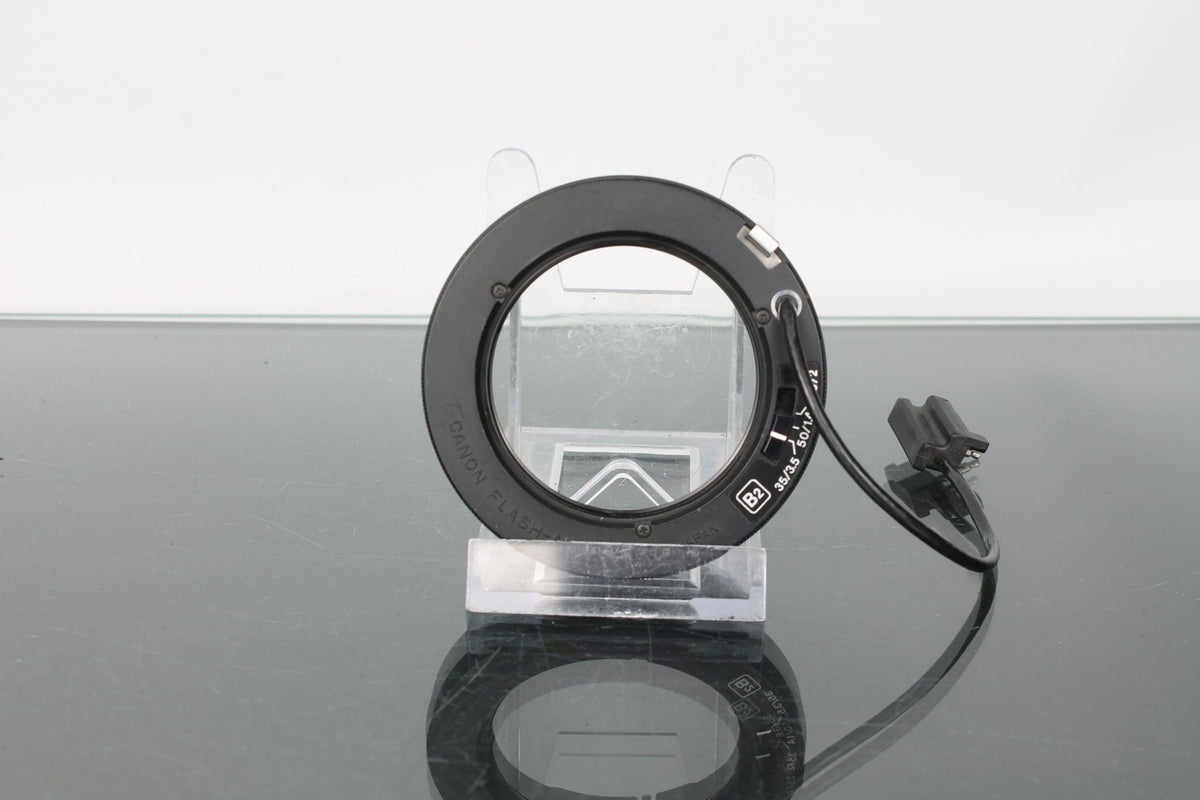 Canon Flash Auto Ring - Dutch|Thrift