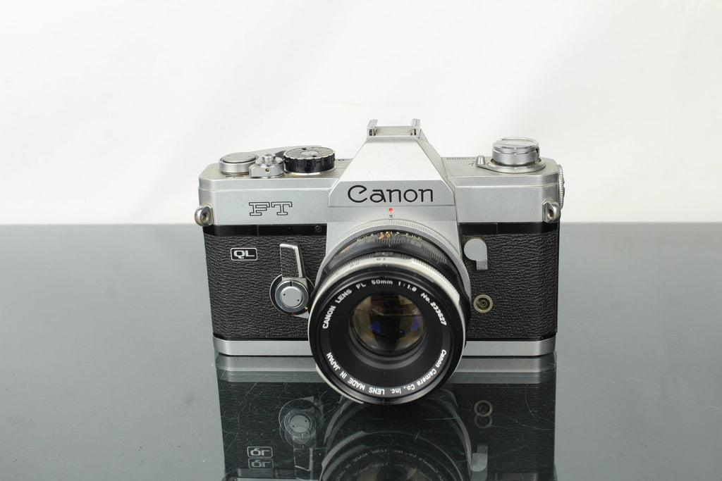 Canon FT QL + 50mm 1.8 Canon FL lens - Dutch|Thrift