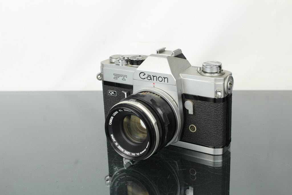 Canon FT QL + 50mm 1.8 Canon FL lens - Dutch|Thrift
