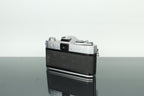Canon FX + Canon FL 50mm f/1.8 - Dutch|Thrift
