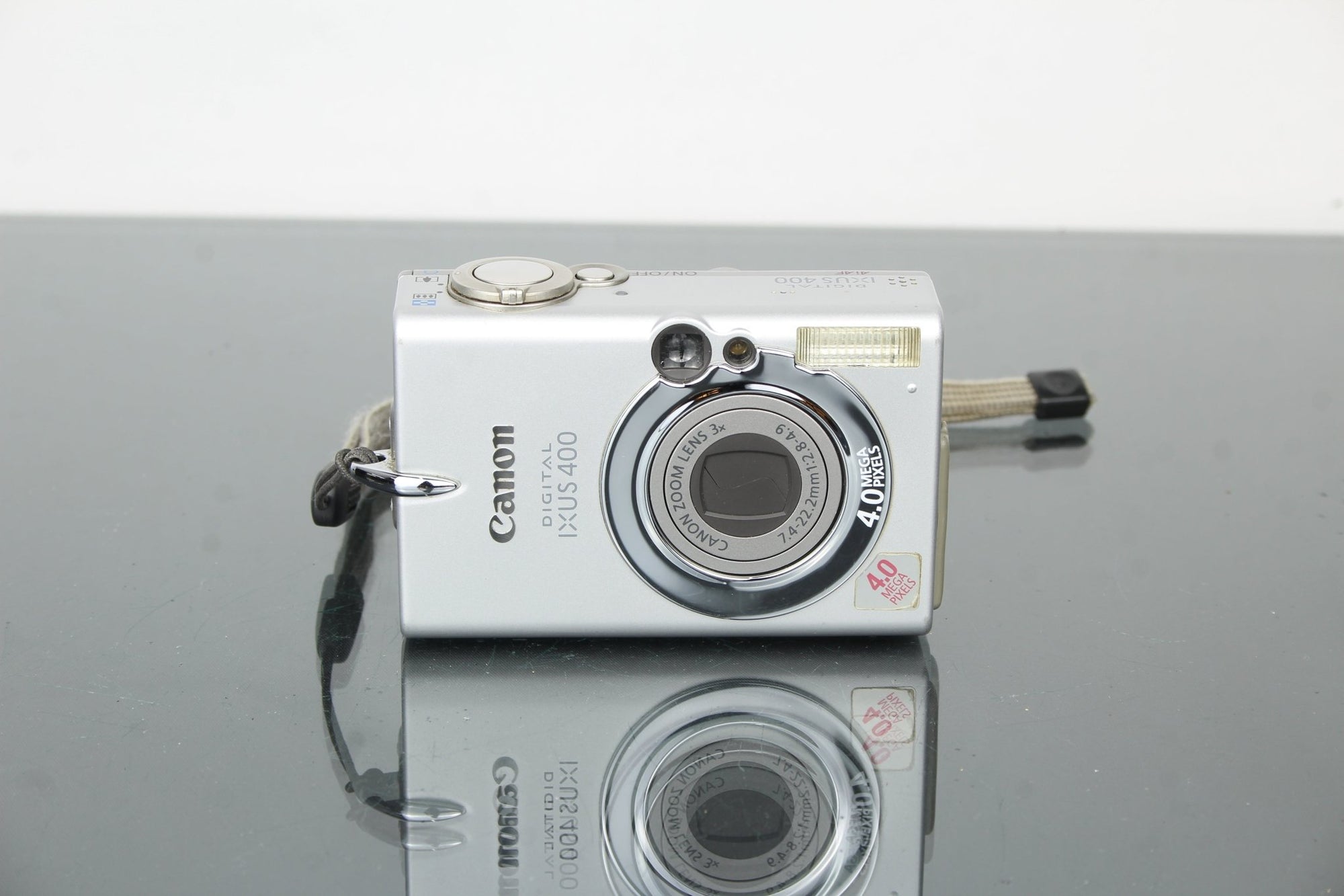 Canon IXUS 400 - Dutch|Thrift