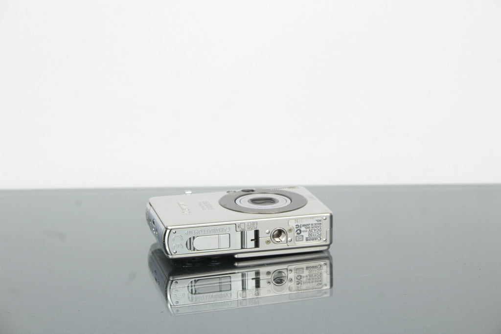 Canon IXUS 50 - Dutch|Thrift