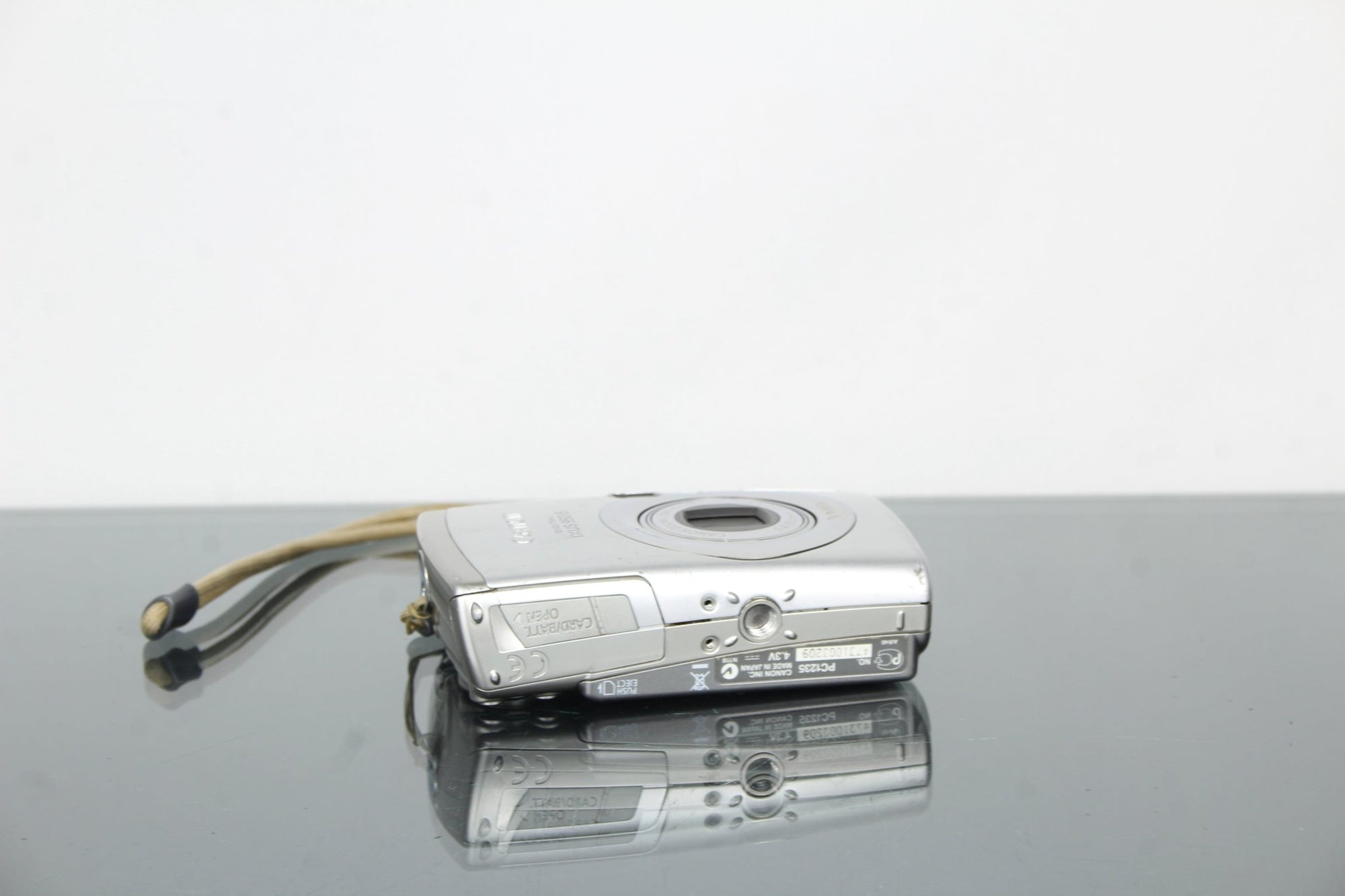 Canon IXUS 950 IS - Dutch|Thrift