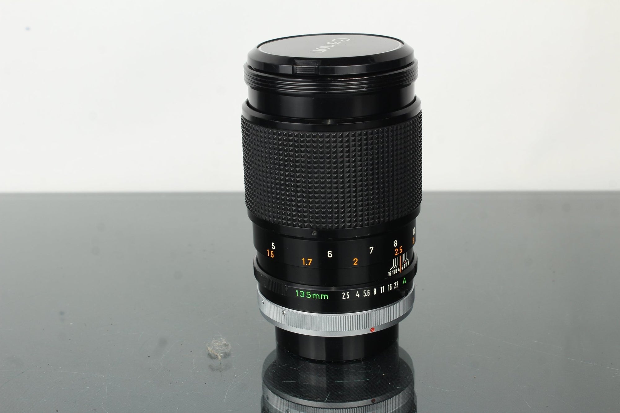 Canon Lens FD 135mm 1:2.5 S.C. FD Mount - Dutch|Thrift