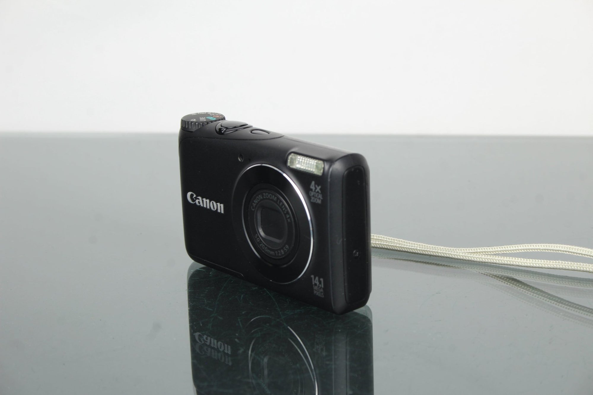 Canon PowerShot A2200 - Dutch|Thrift
