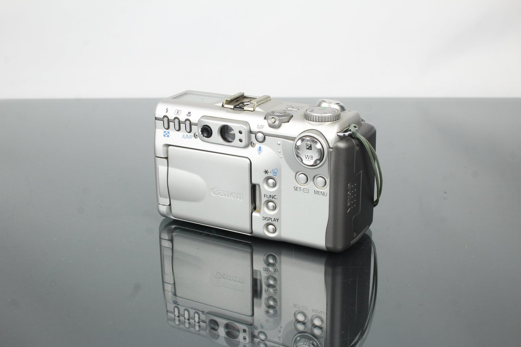 Canon Powershot G3 - Dutch|Thrift