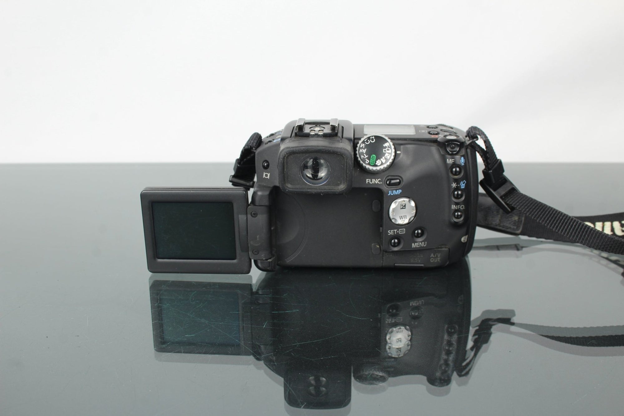 Canon Powershot Pro 1 - Dutch|Thrift