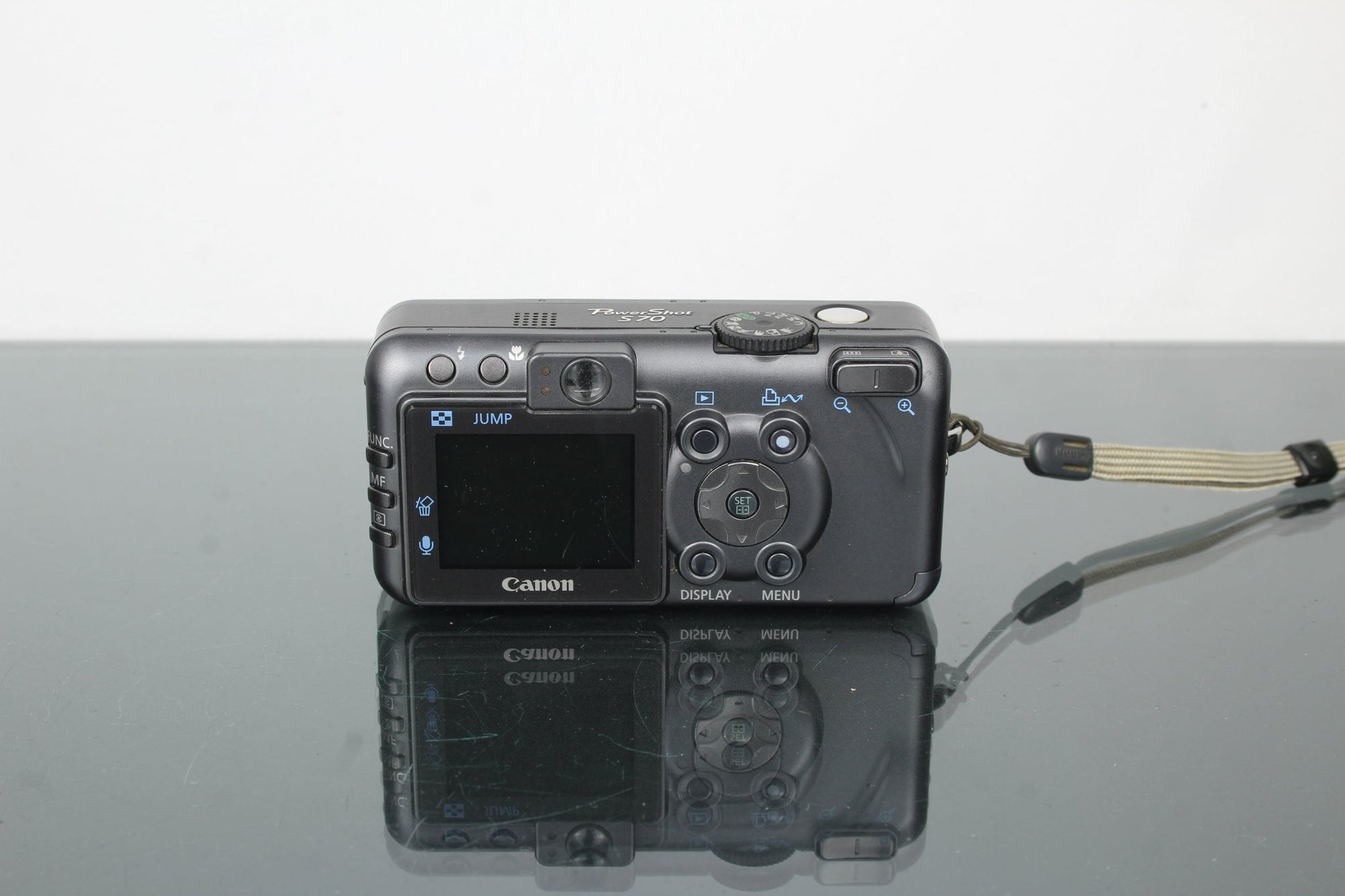 Canon PowerShot S70 - Dutch|Thrift