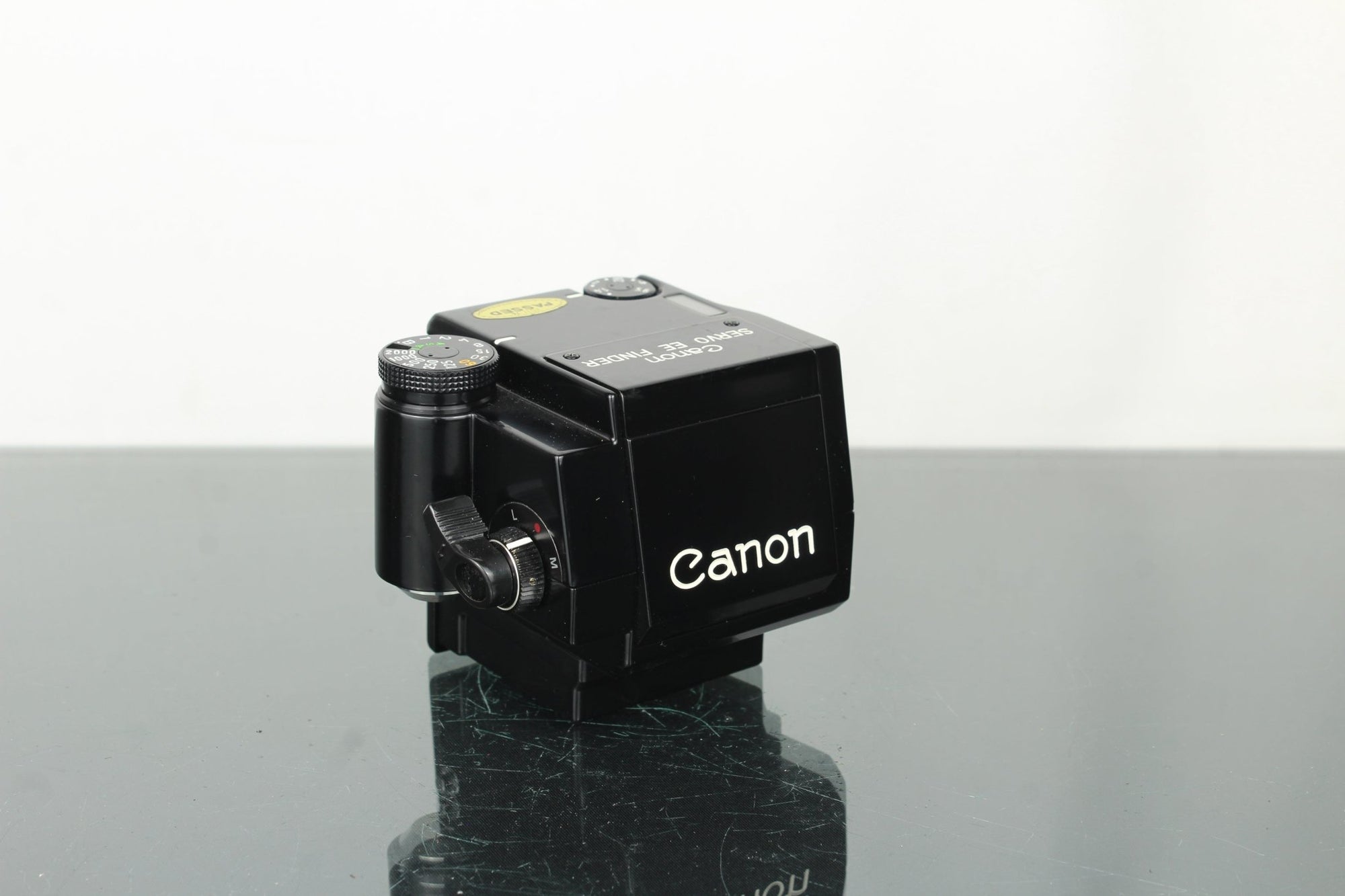 Canon Servo EE Finder + Canon Battery case - Dutch|Thrift