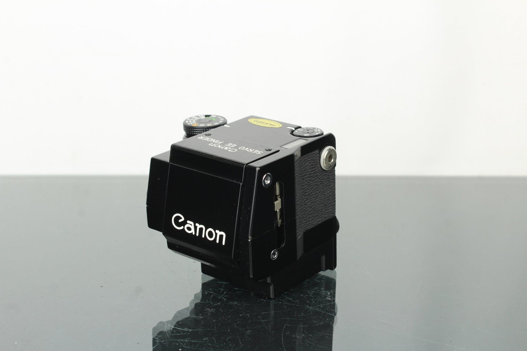 Canon Servo EE Finder + Canon Battery case - Dutch|Thrift