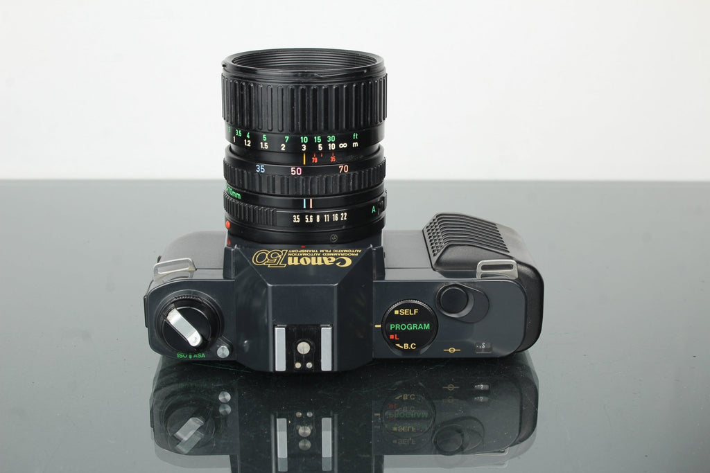 Canon T50 + Canon FD 35 - 70mm 2.5 - 4.5 lens - Dutch|Thrift