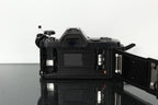 Canon T50 + Canon Zoom Lens FD 35 - 70mm 1:3.5 - 4.5 - Dutch|Thrift