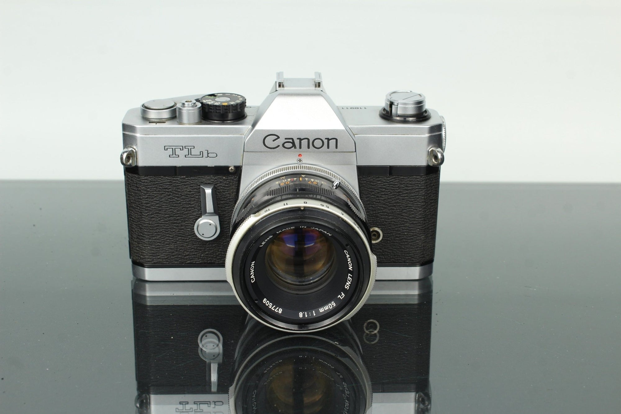 Canon TLb + FL 50mm f/1.8 - Dutch|Thrift