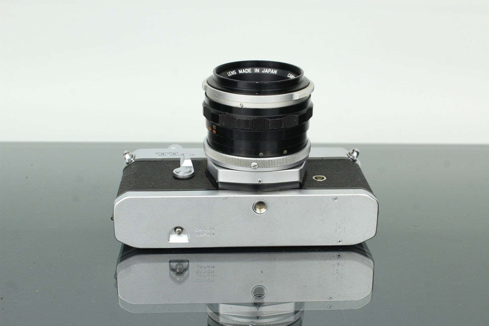 Canon TLb + FL 50mm f/1.8 - Dutch|Thrift