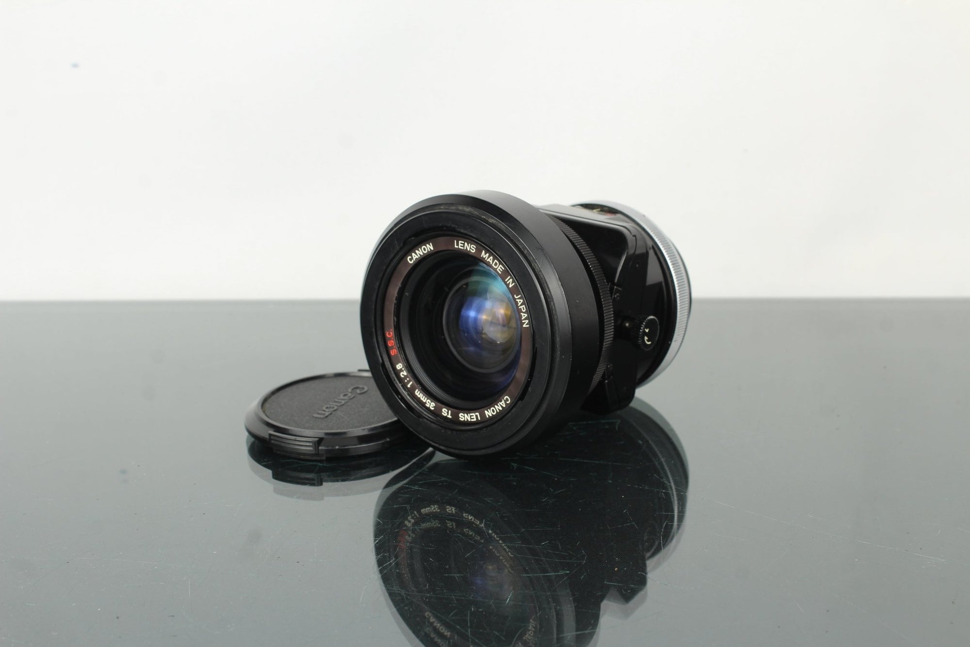 Canon TS 35mm 1:2.8 S.S.C. Tiltshift lens FD Mount - Dutch|Thrift