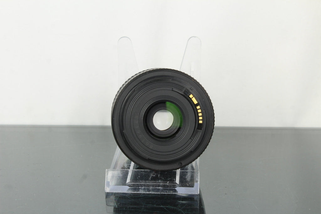 Canon Zoom EF 28 - 80mm f/3.5 - 5.6 III - Dutch|Thrift