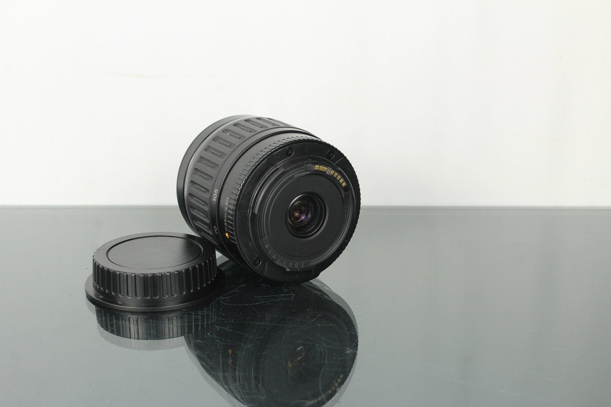 Canon Zoom Lens EF 35 - 105mm 1:4.5 - 5.6 EF Mount - Dutch|Thrift