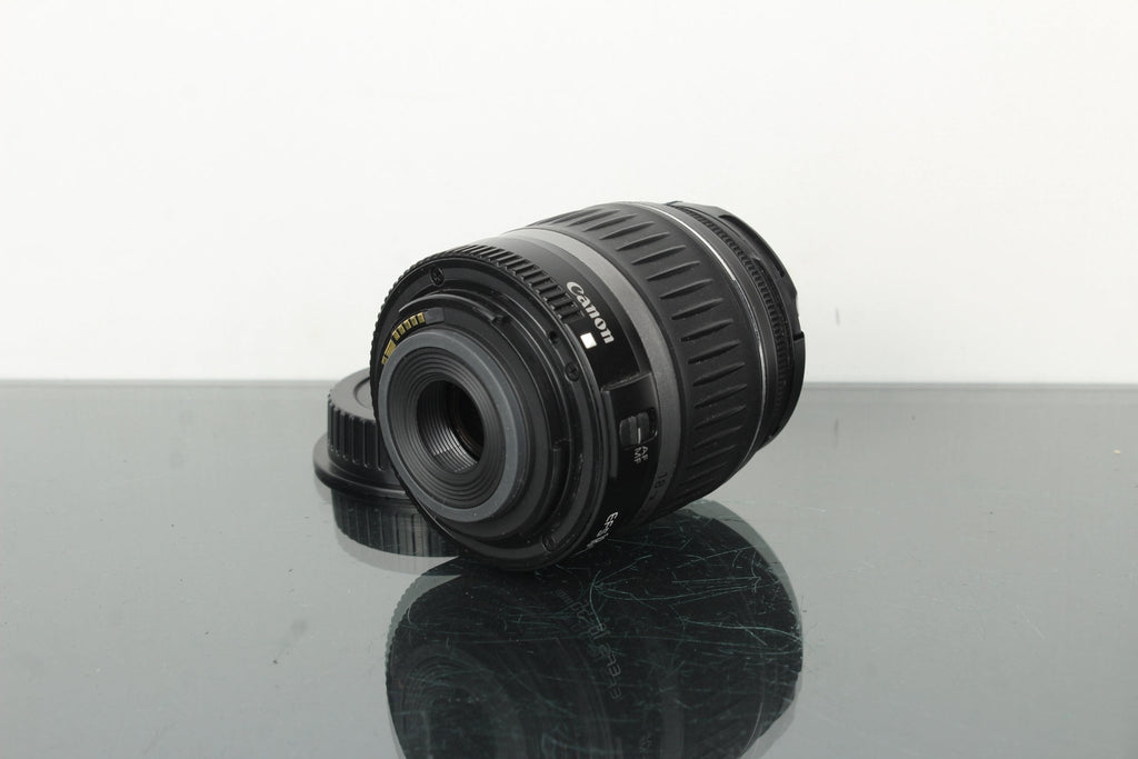 Canon Zoom Lens EF - S 18 - 55mm 1:3.5 - 5.6 (EF - S Mount) - Dutch|Thrift