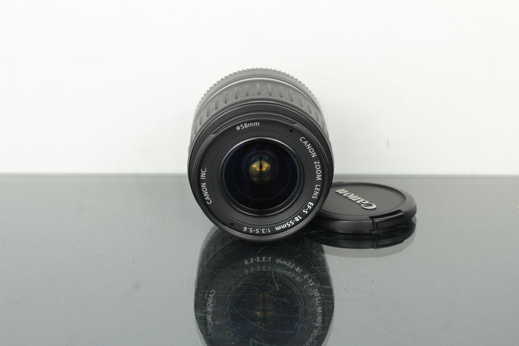 Canon Zoom Lens EF - S 18 - 55mm 1:3.5 - 5.6 (EF - S Mount) - Dutch|Thrift