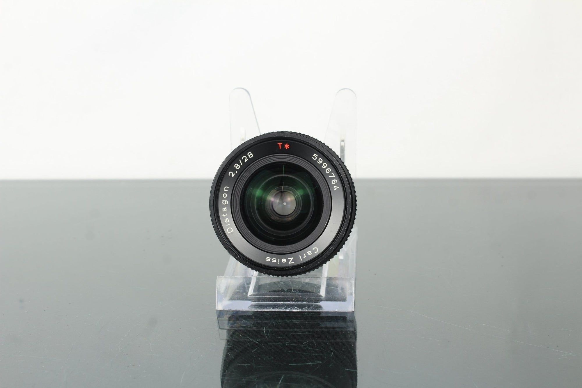 Carl Zeiss Distagon 2,8/28 CY Contax Mount - Dutch|Thrift