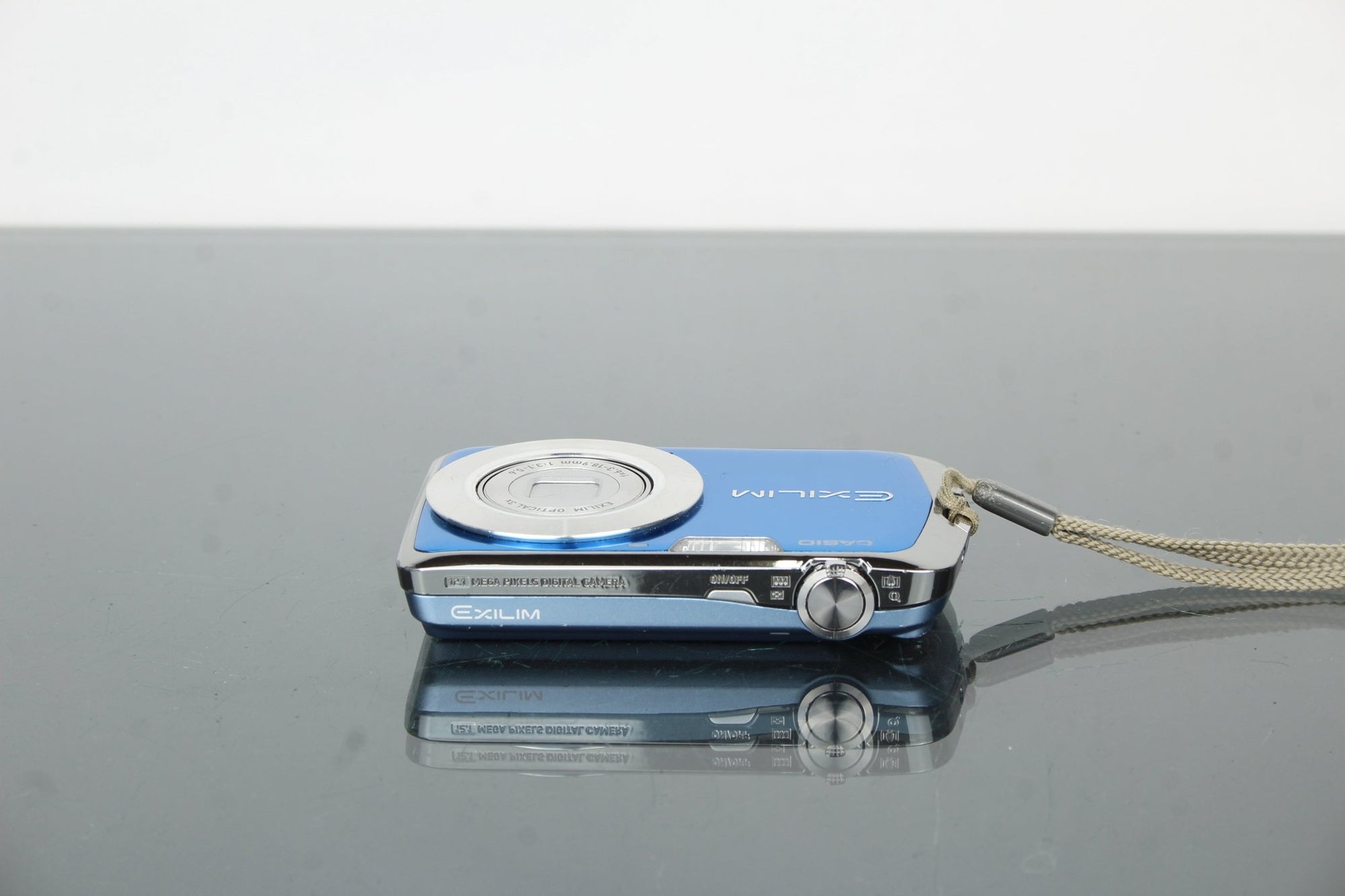 Casio Exilim EX - Z2 - Dutch|Thrift