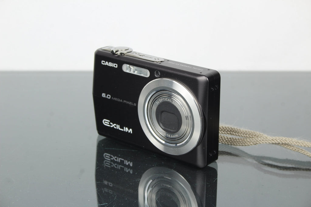 Casio Exilim EX - Z600 - Dutch|Thrift