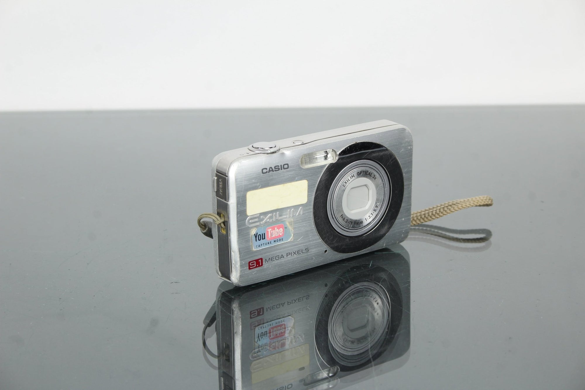 Casio Exilm EX - Z21 - Dutch|Thrift