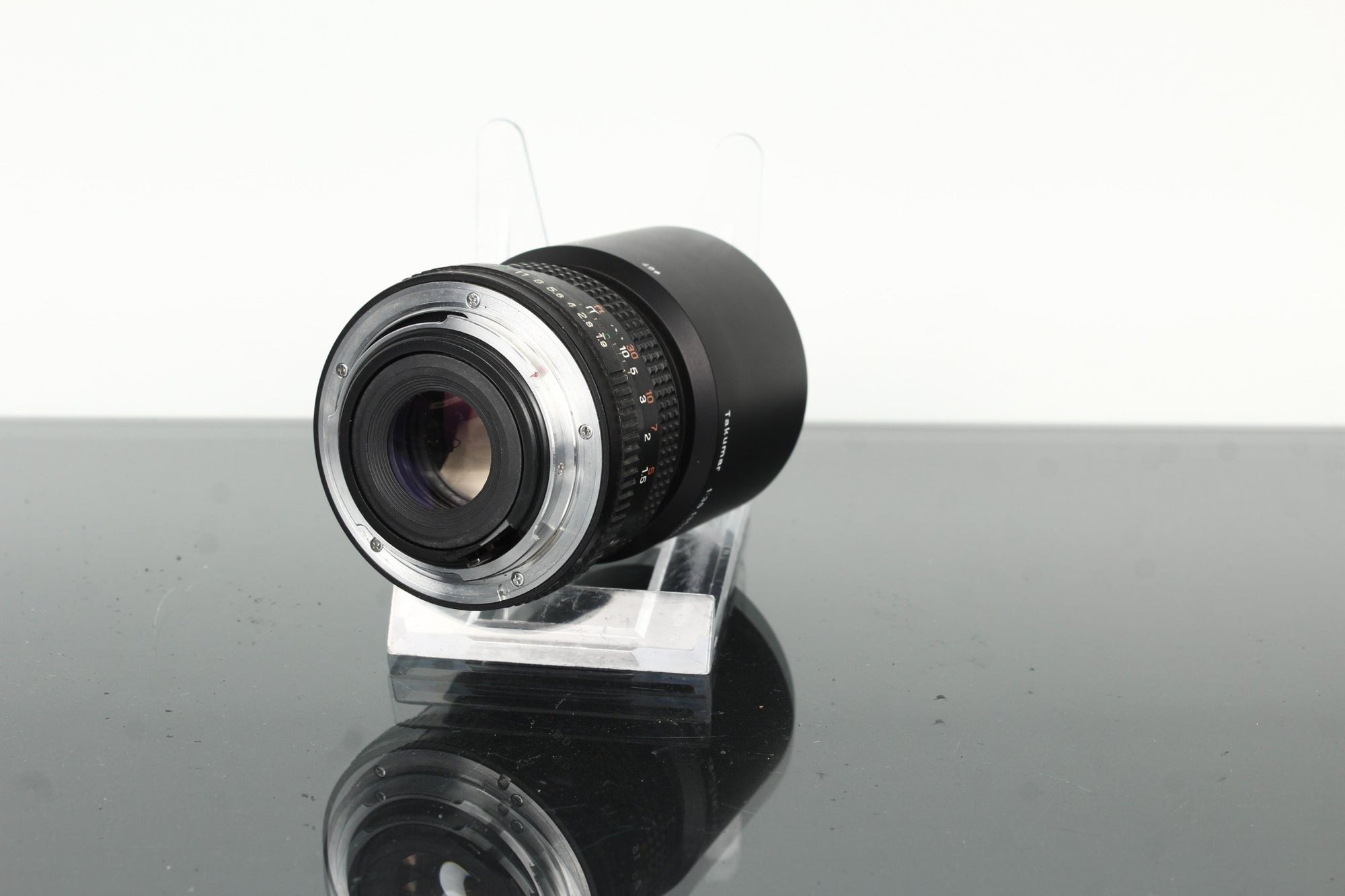 Chinon 50mm f/1.9 - Dutch|Thrift