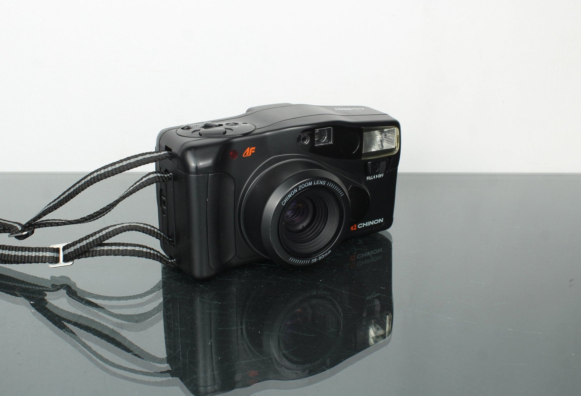 Chinon AF Auto5501 - Dutch|Thrift