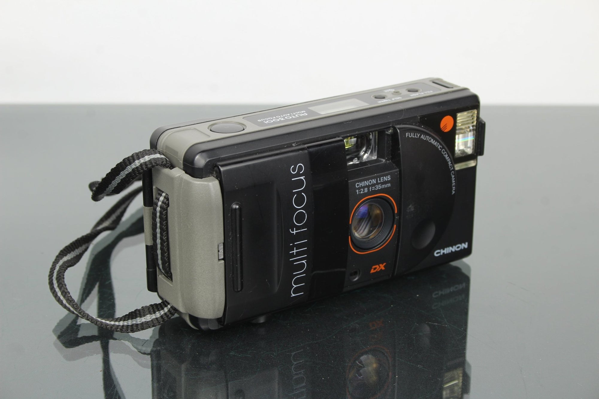 Chinon Auto 3001 - Dutch|Thrift