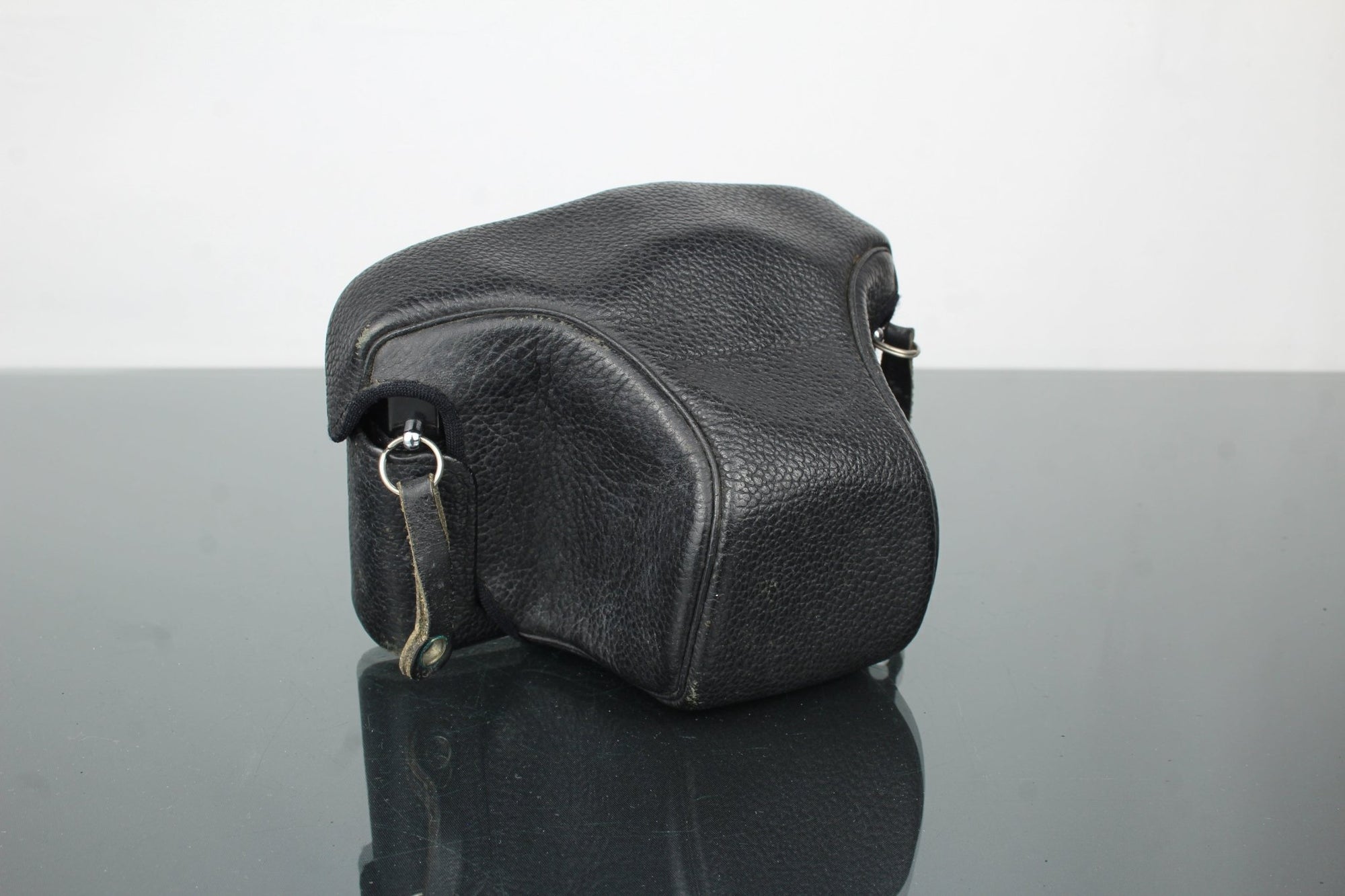 Chinon CE Memotron + Aus Jena DDR 2.8/50 lens - Dutch|Thrift