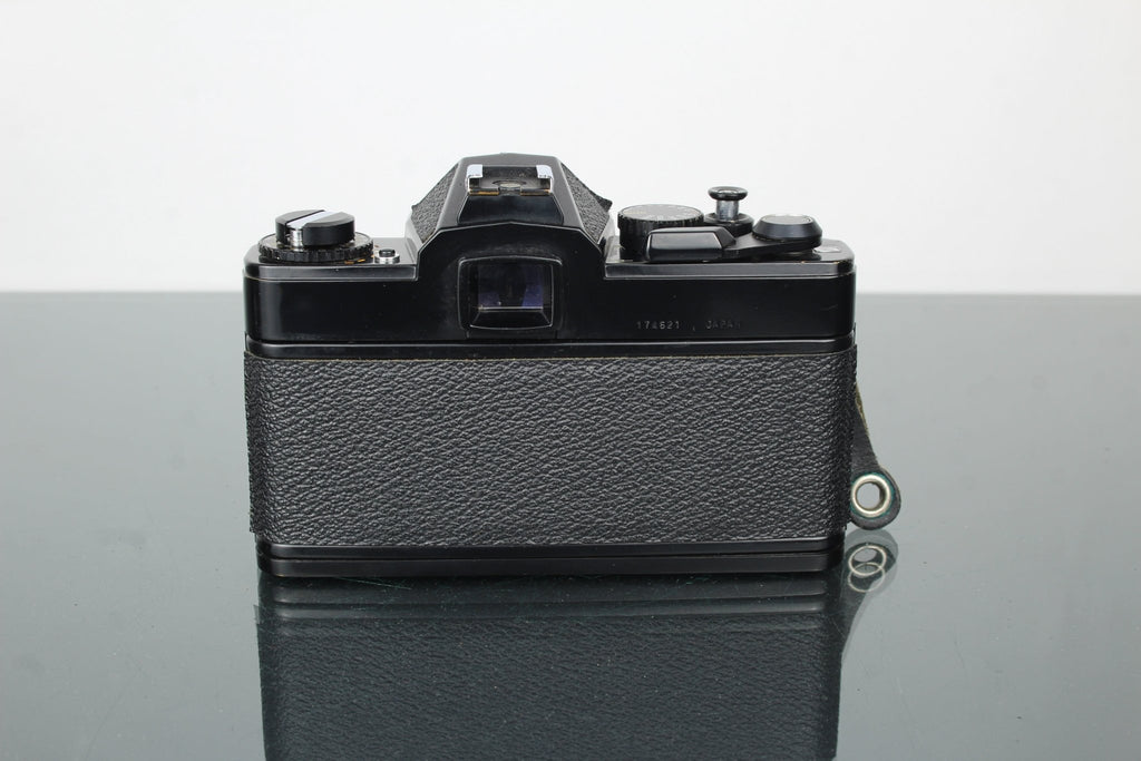 Chinon CE Memotron + Aus Jena DDR 2.8/50 lens - Dutch|Thrift