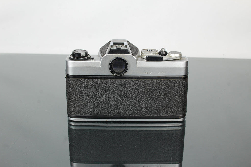 Chinon CX + 55mm 1.7 Chinon lens - Dutch|Thrift