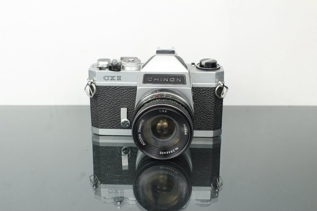 Chinon CX II + Accura 28mm 1:3.5 lens - Dutch|Thrift