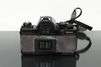 Contax 139 Quartz + Yashica ML 135mm f/2.8 - Dutch|Thrift