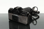 Contax 139 Quartz + Yashica ML 135mm f/2.8 - Dutch|Thrift