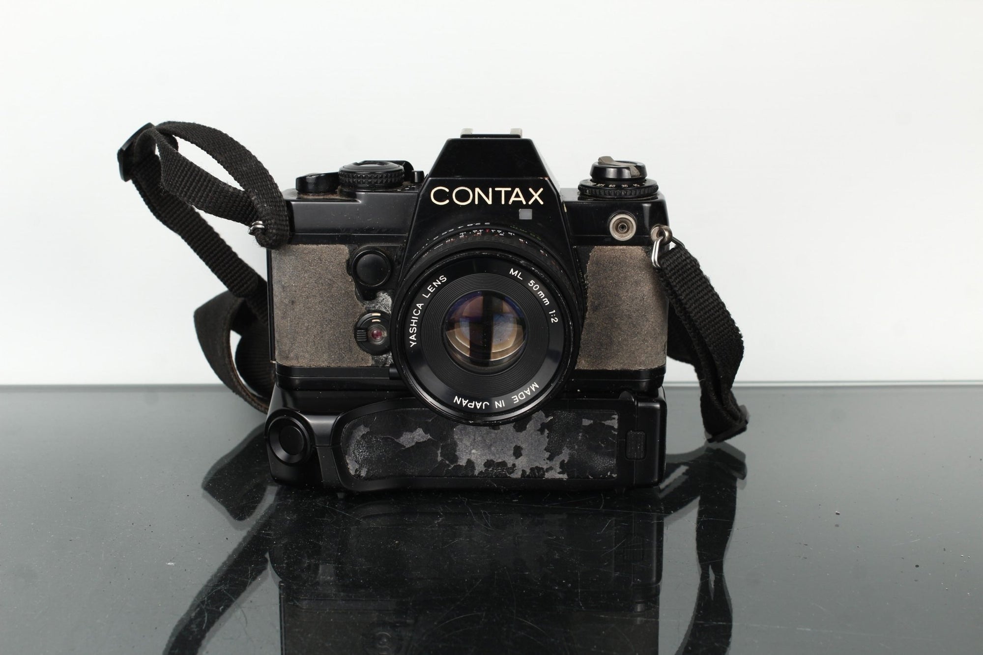 Contax + Yashica ML 50mm 1:2 - Dutch|Thrift
