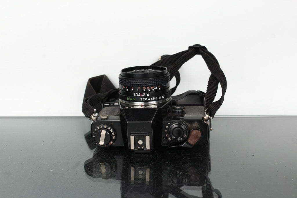 Contax + Yashica ML 50mm 1:2 - Dutch|Thrift