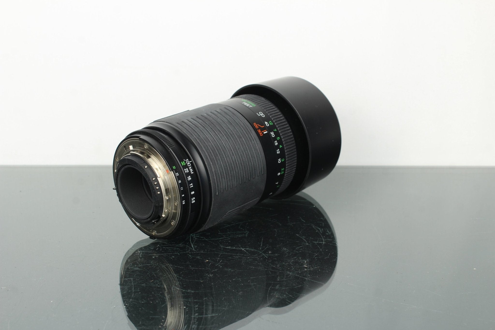 Cosina AF 100-300 f5.6/6.7 Nikon AF lens mount – Dutch|Thrift
